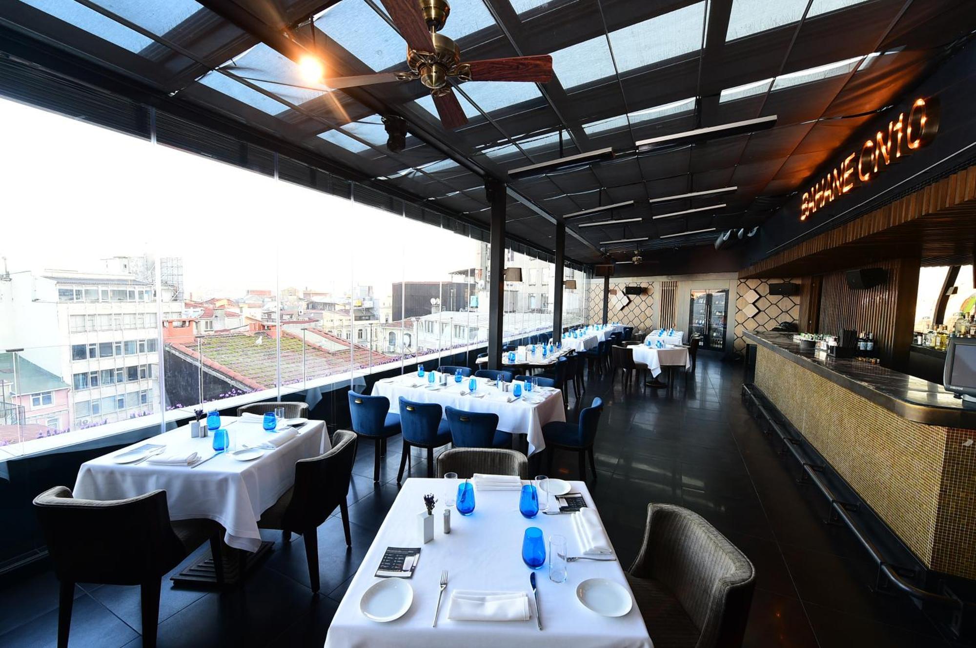10 Karakoy Hotel อิสตันบูล ภายนอก รูปภาพ The restaurant